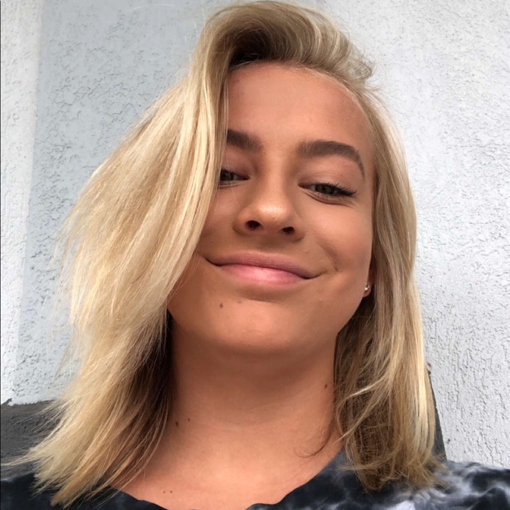 Meet your Posher, Sydney